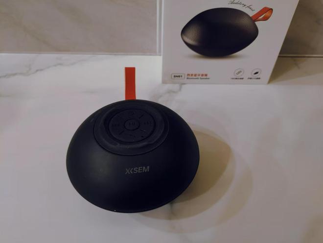 箱评测：超高性价比便捷音质兼备爱游戏app登录西圣便携蓝牙音(图2)